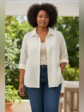 JH Collectibles 1X Cream Floral Lace ButtonDown Blouse, Lightweight Layering Top